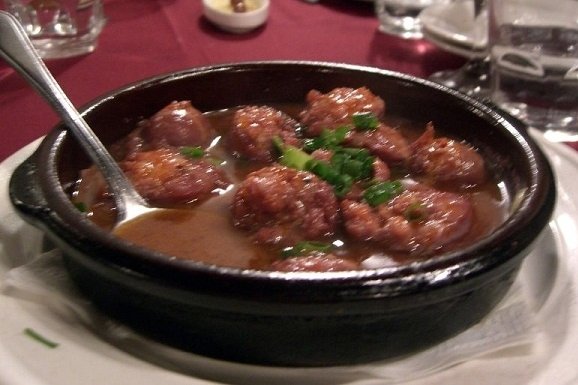 Foto de la receta de albóndigas con guisantes Receta de albóndigas con guisantes