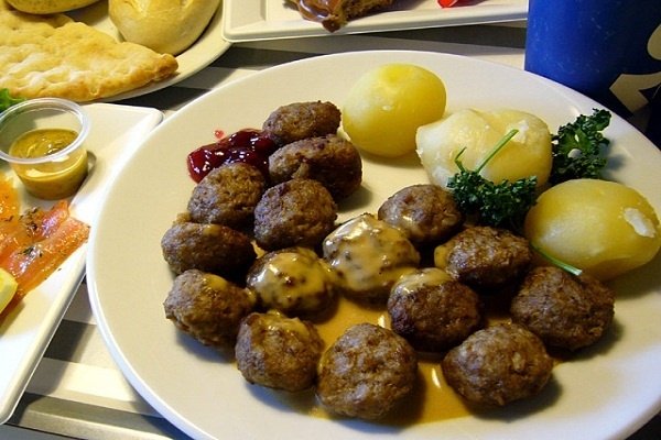 Foto de la receta de albóndigas de pollo en salsa Receta de albóndigas de pollo en salsa