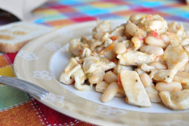 Foto de la receta de alubias con pollo Receta de alubias con pollo