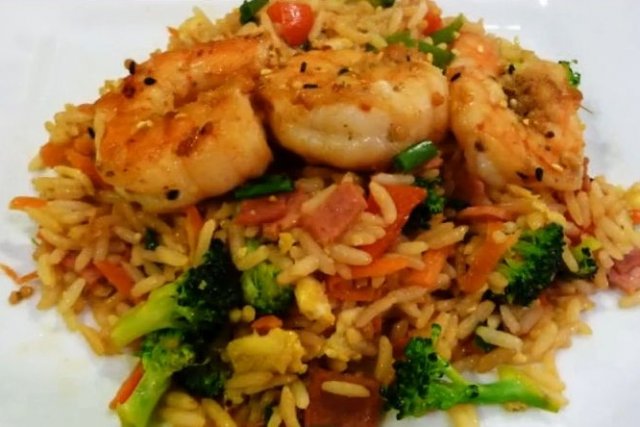 Foto de la receta de arroz frito estilo chino Receta de arroz frito estilo chino