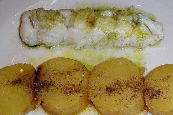 Foto de la receta de bacalao con patatas asadas Receta de bacalao con patatas asadas