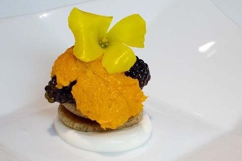 Foto de la receta de bocaditos de caviar Receta de bocaditos de caviar