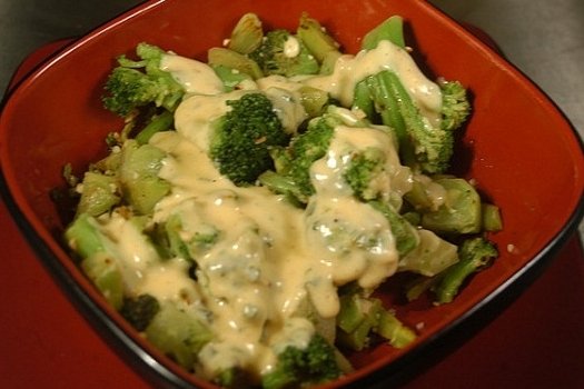 Foto de la receta de brócoli con gambas gratinados Receta de brócoli con gambas gratinados