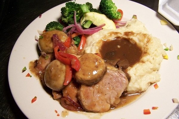 Foto de la receta de chuletas de cerdo y champiñones Receta de chuletas de cerdo y champiñones