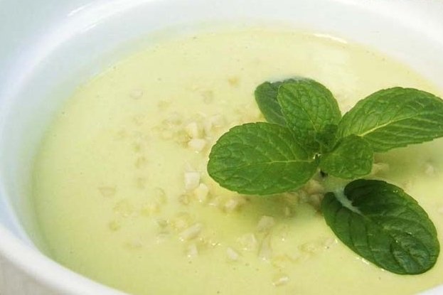 Foto de la receta de crema de aguacate Receta de crema de aguacate