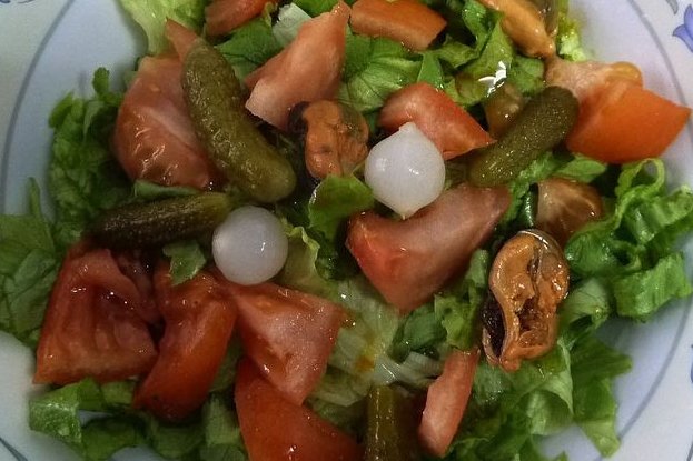 Foto de la receta de ensalada con mejillones Receta de ensalada con mejillones