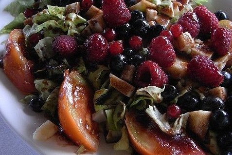 Foto de la receta de ensalada de frutos rojos Receta de ensalada de frutos rojos