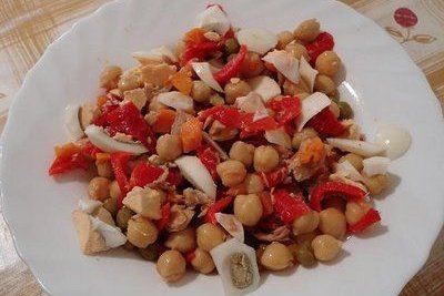 Foto de la receta de ensalada de garbanzos Receta de ensalada de garbanzos