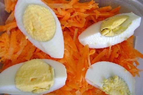 Foto de la receta de ensalada de huevo internacional Receta de ensalada de huevo internacional