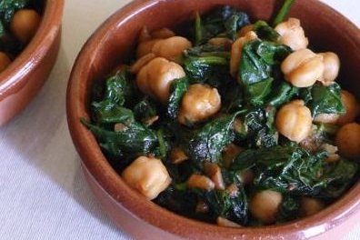 Foto de la receta de espinacas con garbanzos Receta de espinacas con garbanzos