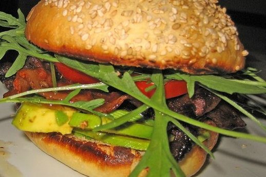 Foto de la receta de hamburguesa de berenjena Receta de hamburguesa de berenjena