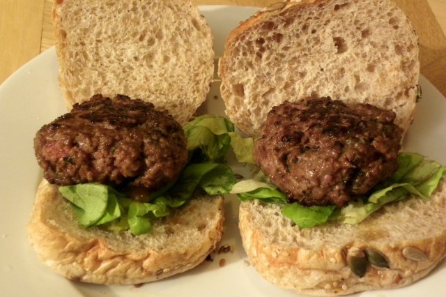 Foto de la receta de hamburguesas de carne molida Receta de hamburguesas de carne molida