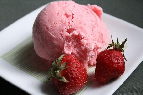 Foto de la receta de helado de fresa Receta de helado de fresa