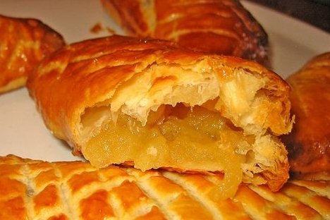 Foto de la receta de hojaldre relleno de manzana Receta de hojaldre relleno de manzana