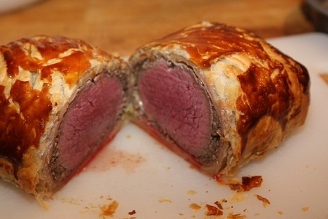 Foto de la receta de hojaldre relleno de solomillo Receta de hojaldre relleno de solomillo