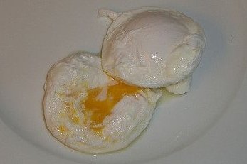 Foto de la receta de huevos escalfados Receta de huevos escalfados