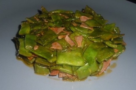 Foto de la receta de judías verdes con tomate y jamón Receta de judías verdes con tomate y jamón