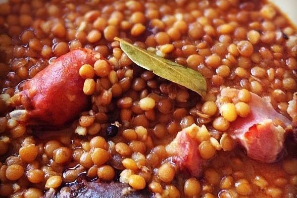 Foto de la receta de lentejas con costillas Receta de lentejas con costillas