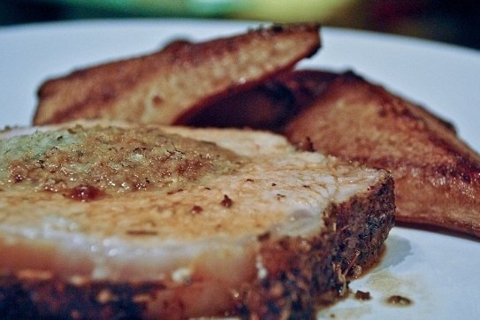 Foto de la receta de lomo con salsa champiñones Receta de lomo con salsa champiñones