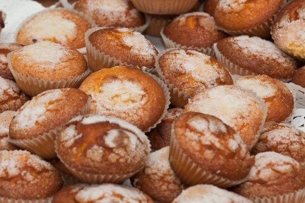 Foto de la receta de magdalenas esponjosas Receta de magdalenas esponjosas