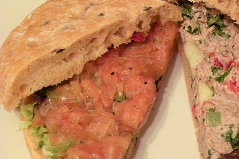 Foto de la receta de montaditos fríos Receta de montaditos fríos