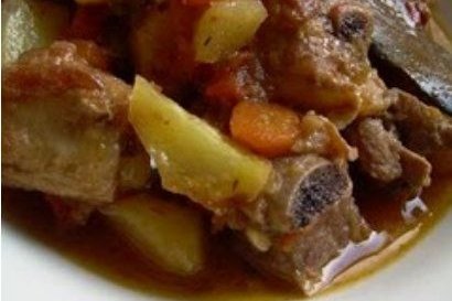 Foto de la receta de patatas cocidas con costillas de cerdo Receta de patatas cocidas con costillas de cerdo
