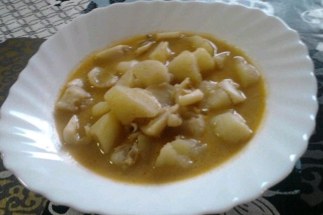 Foto de la receta de patatas con sepia Receta de patatas con sepia
