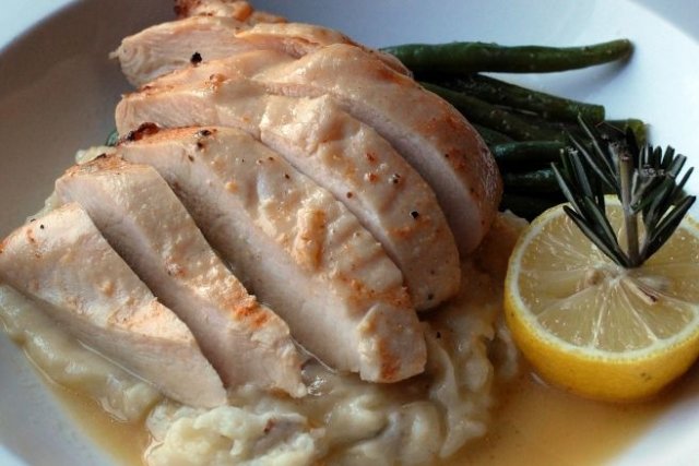 Foto de la receta de pechuga de pollo al limón Receta de pechuga de pollo al limón