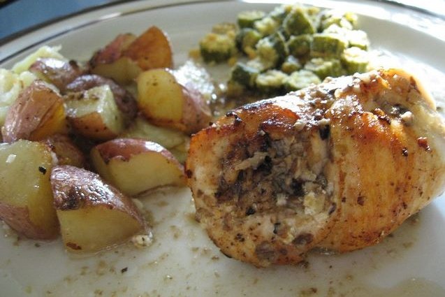Foto de la receta de pechuga de pollo rellena Receta de pechuga de pollo rellena