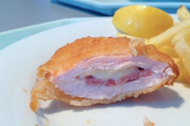 Foto de la receta de pechugas cordon bleu Receta de pechugas cordon bleu