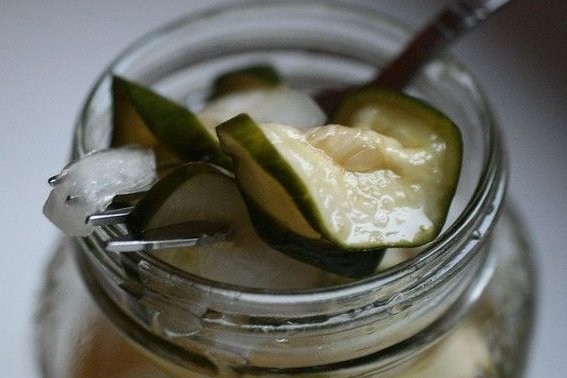 Foto de la receta de pepinos en conserva Receta de pepinos en conserva
