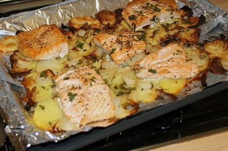 Foto de la receta de pescado al horno con papas Receta de pescado al horno con papas