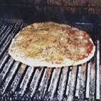 Foto de la receta de pizza a la parrilla (argentina) Receta de pizza a la parrilla (argentina)