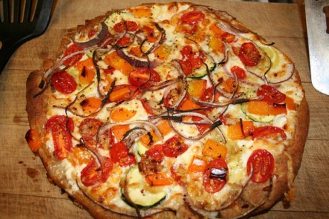Foto de la receta de pizza cuatro estaciones Receta de pizza cuatro estaciones