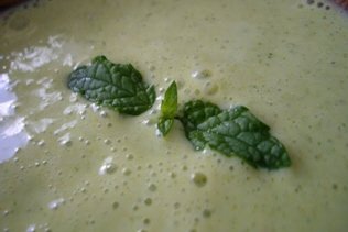 Foto de la receta de salsa a la menta Receta de salsa a la menta