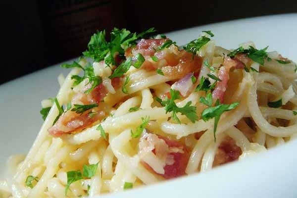 Foto de la receta de spaghetti a la crema Receta de spaghetti a la crema