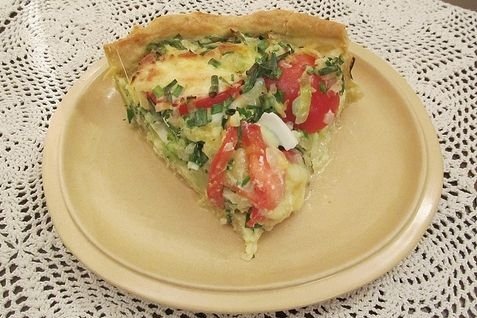 Foto de la receta de tarta de atún y tomates Receta de tarta de atún y tomates