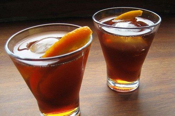 Foto de la receta de vermouth con naranja Receta de vermouth con naranja