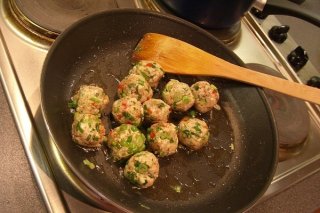 Receta de albóndigas de pollo con chile