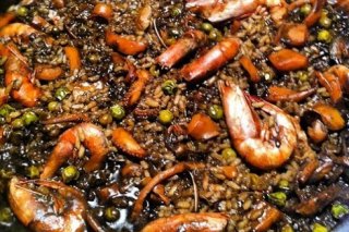 Receta de arroz negro con calamares