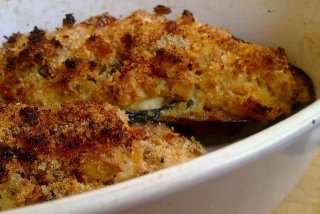 Receta de berenjenas al horno con atún y queso