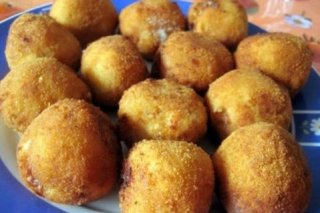 Receta de bolitas de papa y queso