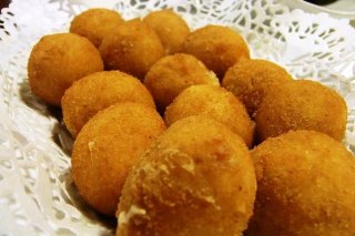 Receta de bolitas de pollo rebozadas