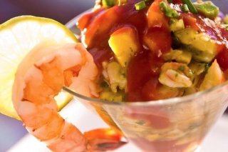 Receta de camarones bloody mary