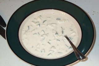 Receta de crema de yogur con pepino