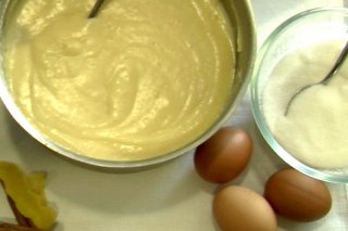 Foto de la receta de crema pastelera casera Receta de crema pastelera casera