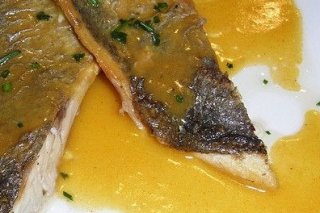 Receta de dorada con salsa