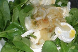 Receta de ensalada de espinacas con queso de cabra