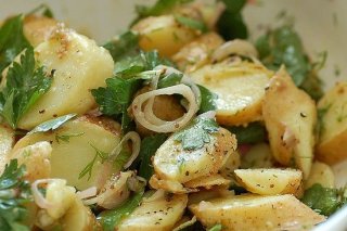 Receta de ensalada de patata y cebolla