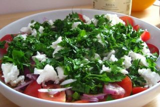 Receta de ensalada de tomate con perejil